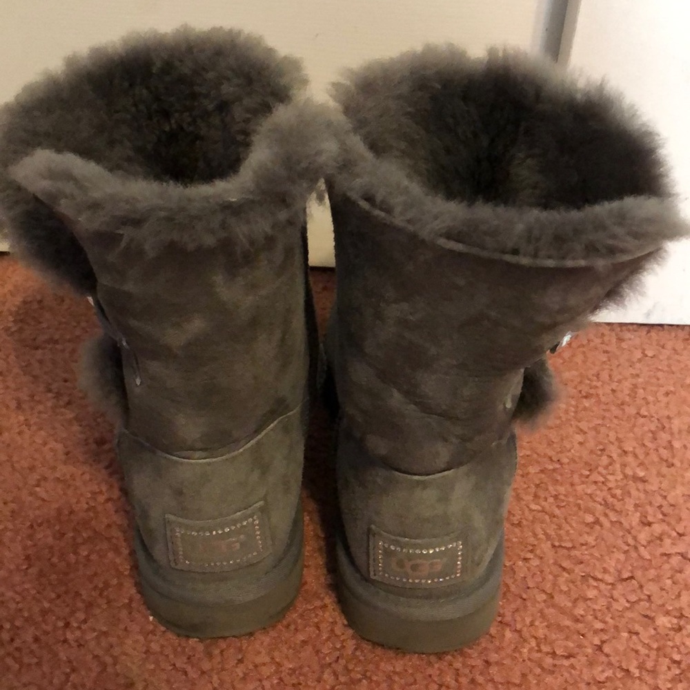 Ugg Grey Swarovski 🎉HP🎉Crystal Boots - Picture 2 of 8
